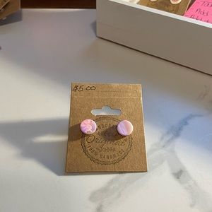 Pink and purple marble post earrings